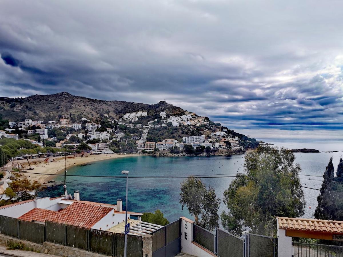 Apartamento Canyelles Playa Росас Экстерьер фото