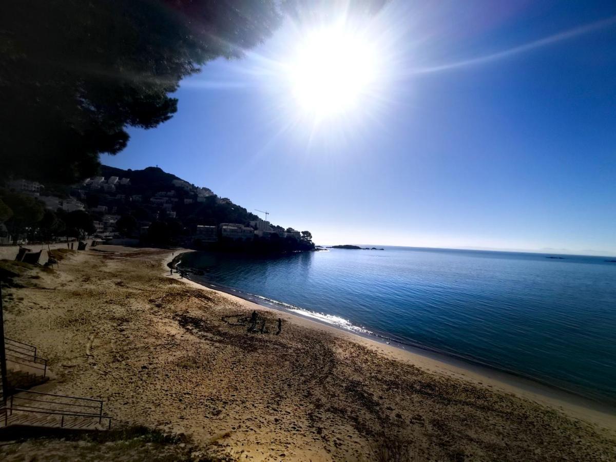 Apartamento Canyelles Playa Росас Экстерьер фото